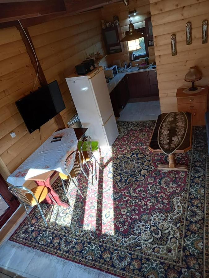 Appartement Mroczkowka à Debowiec  Extérieur photo