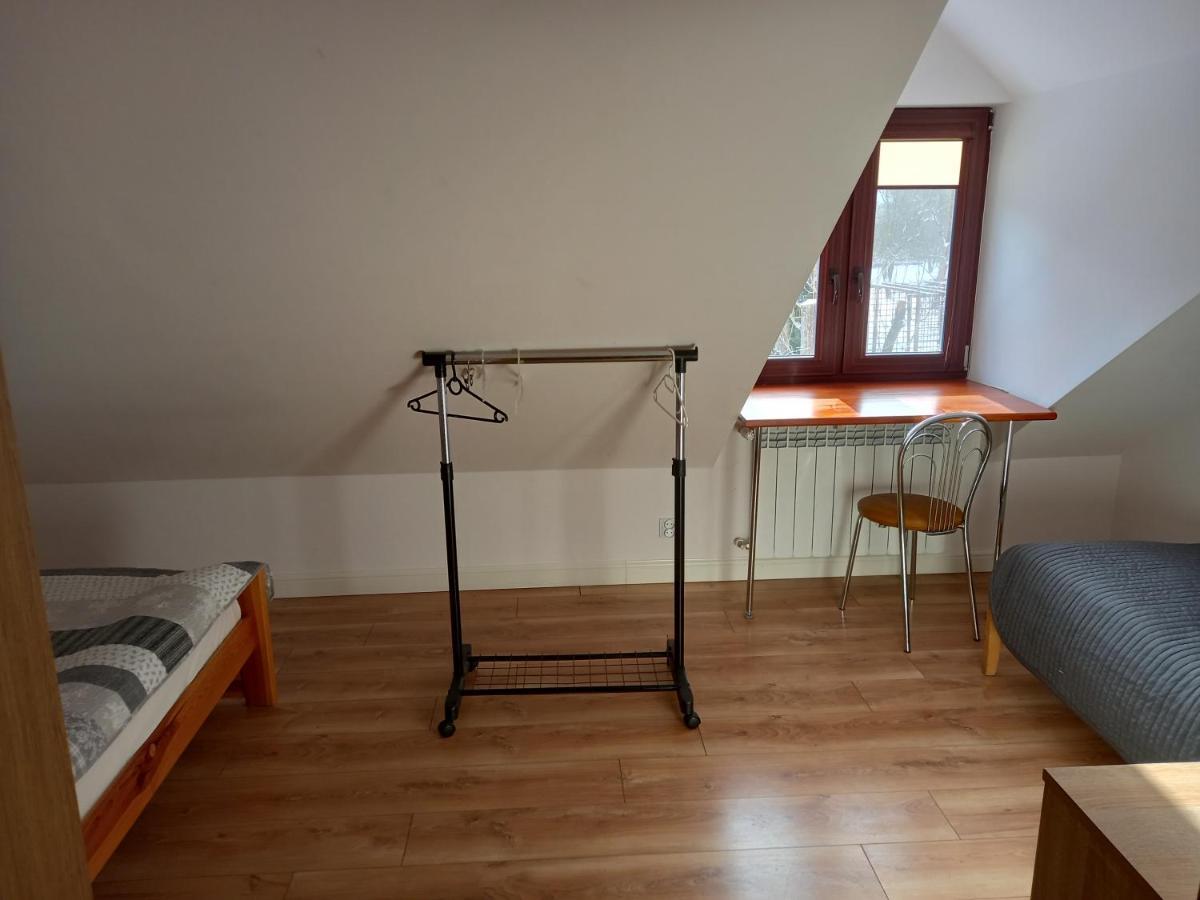 Appartement Mroczkowka à Debowiec  Extérieur photo